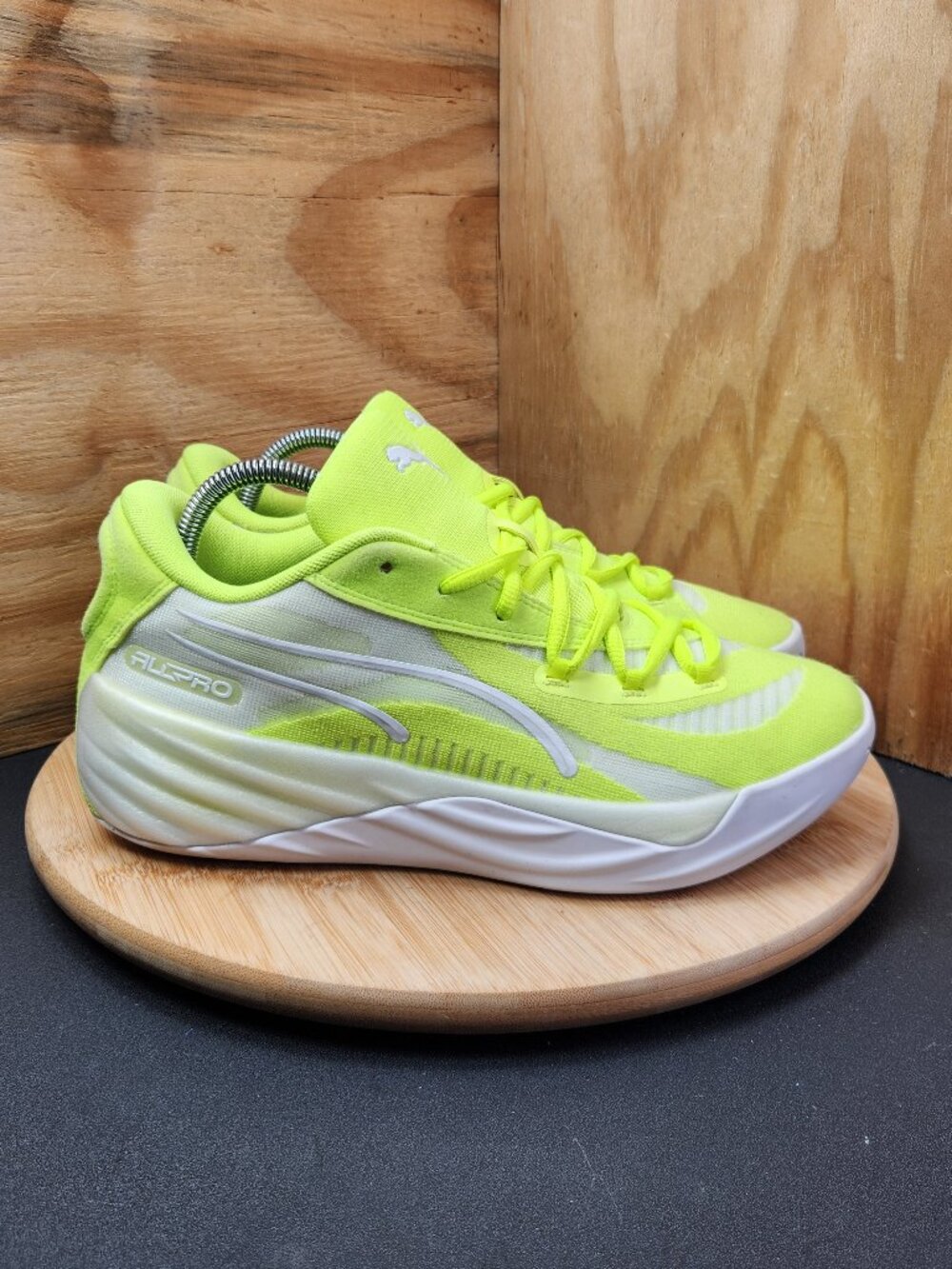 Puma All Pro Nitro Mens Basketball Shoes Sneakers Size 8.5 Lime Squeeze